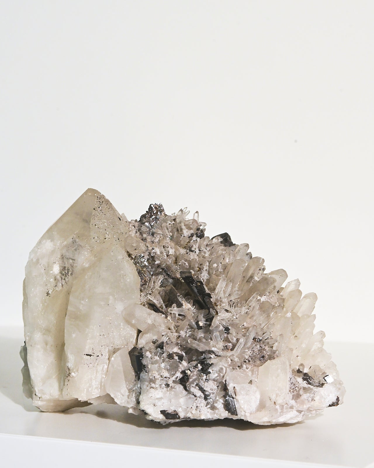 Hubnerite with Quartz 4inch