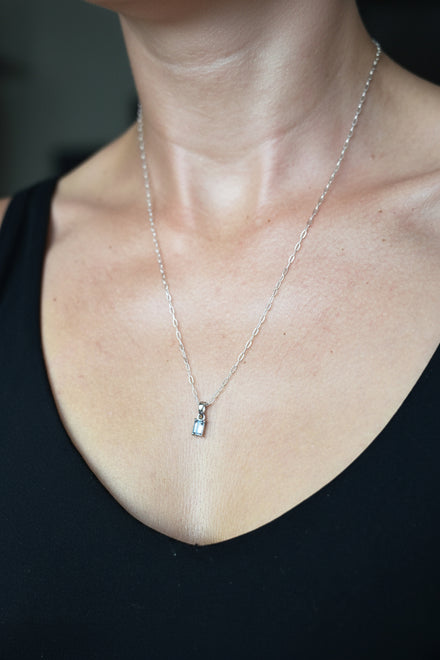 Emerald-Cut Tanzanite Necklace — Emerald crystal specimen