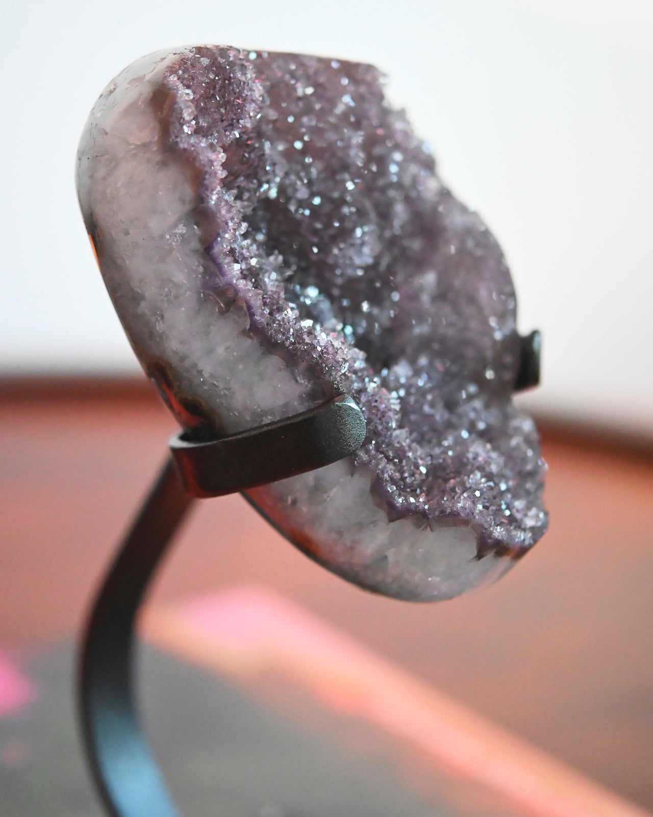 amethyst--stand--25-1.45--220--8x3x3--1877.jpg