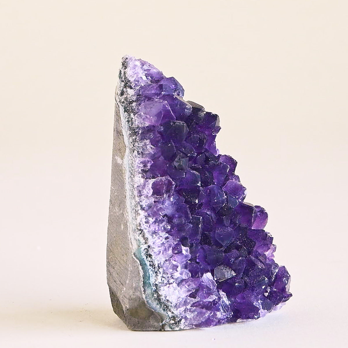 amethyst geode cut base