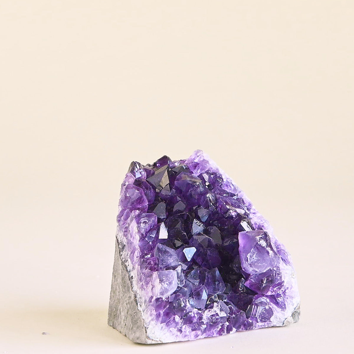 amethyst geode cut base