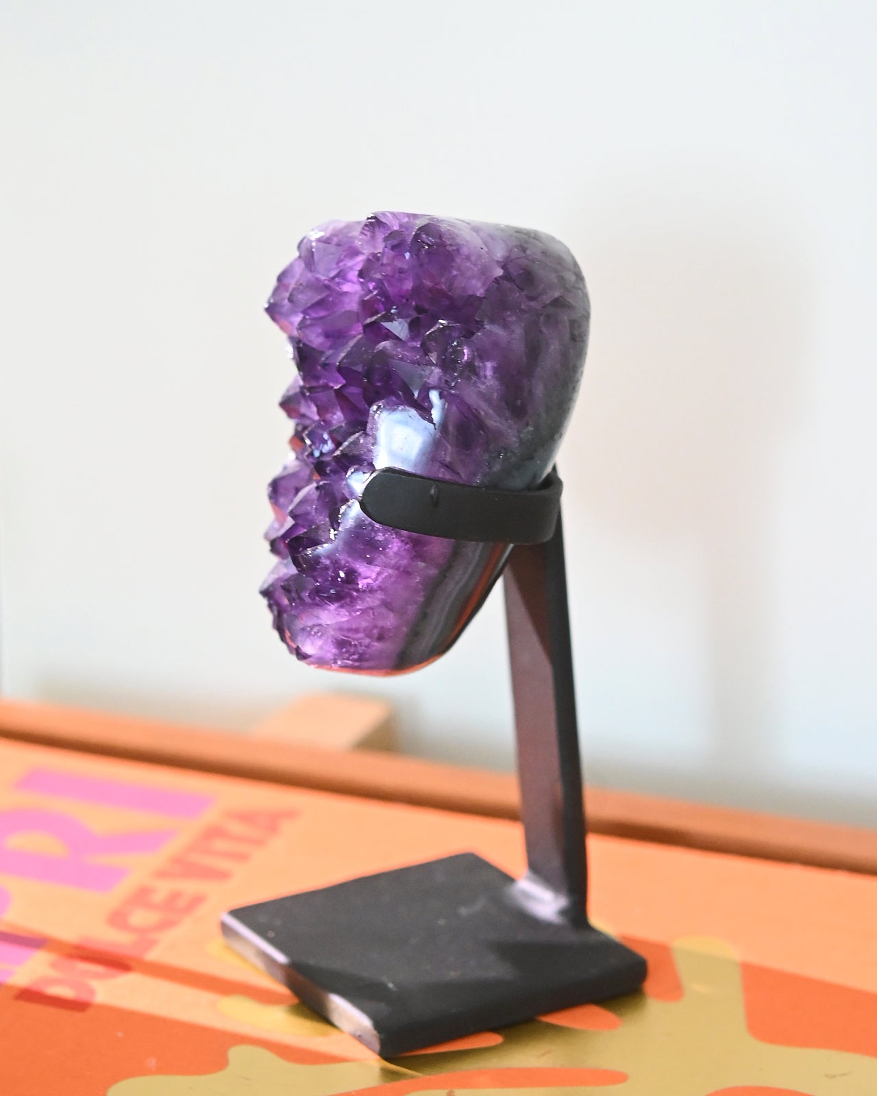 amethyst-stand-1.43--120c-7x3x3_-4629.jpg