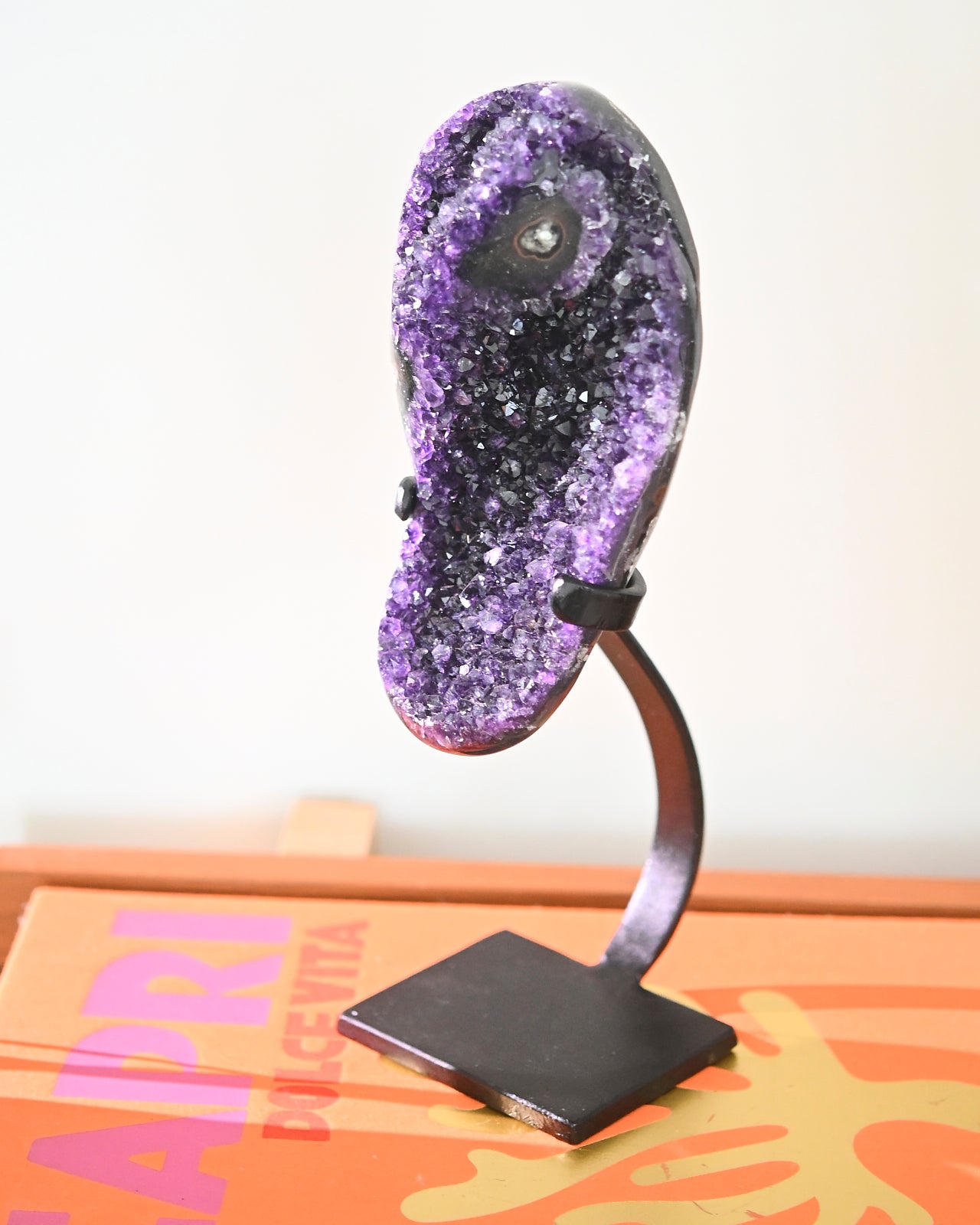 amethyst-stand-1.722-11x3x3--140c-4607.jpg