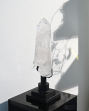 XL Clear Quartz Point + Custom Stand 10lbs
