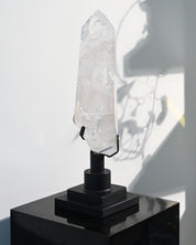 XL Clear Quartz Point + Custom Stand 10lbs