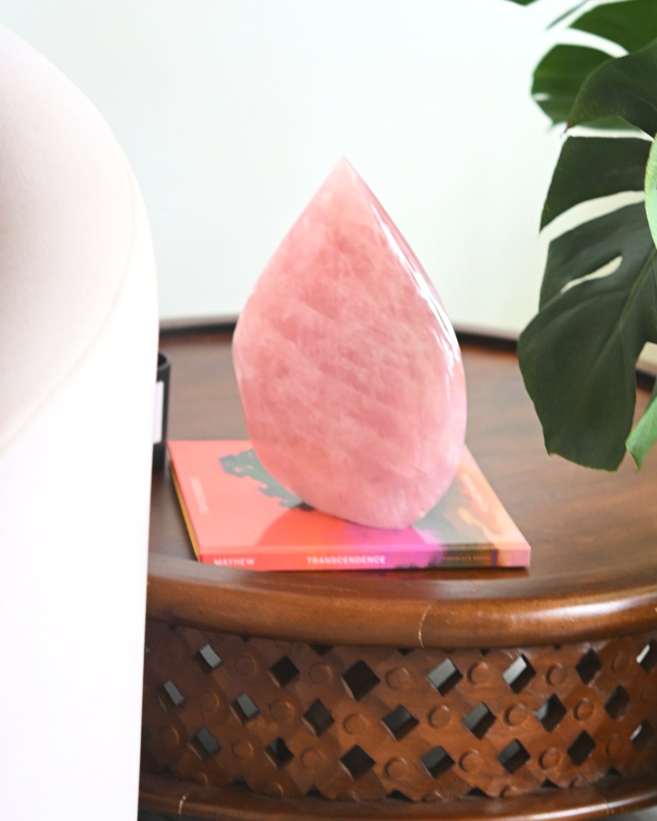 rose quartz crystal