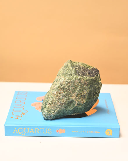 Rough Serpentine — Serpentine crystal specimen