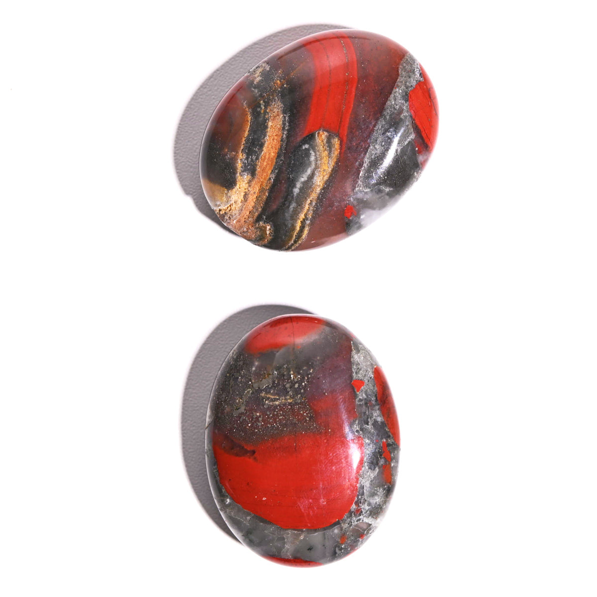 Bloodstone jasper palm stone