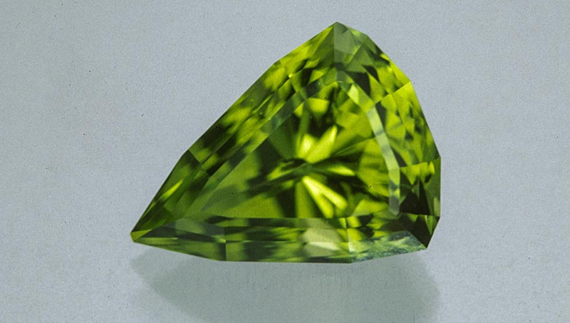 August Birthstones: Peridot, Spinel & Sardonyx; Which One is Right for You?