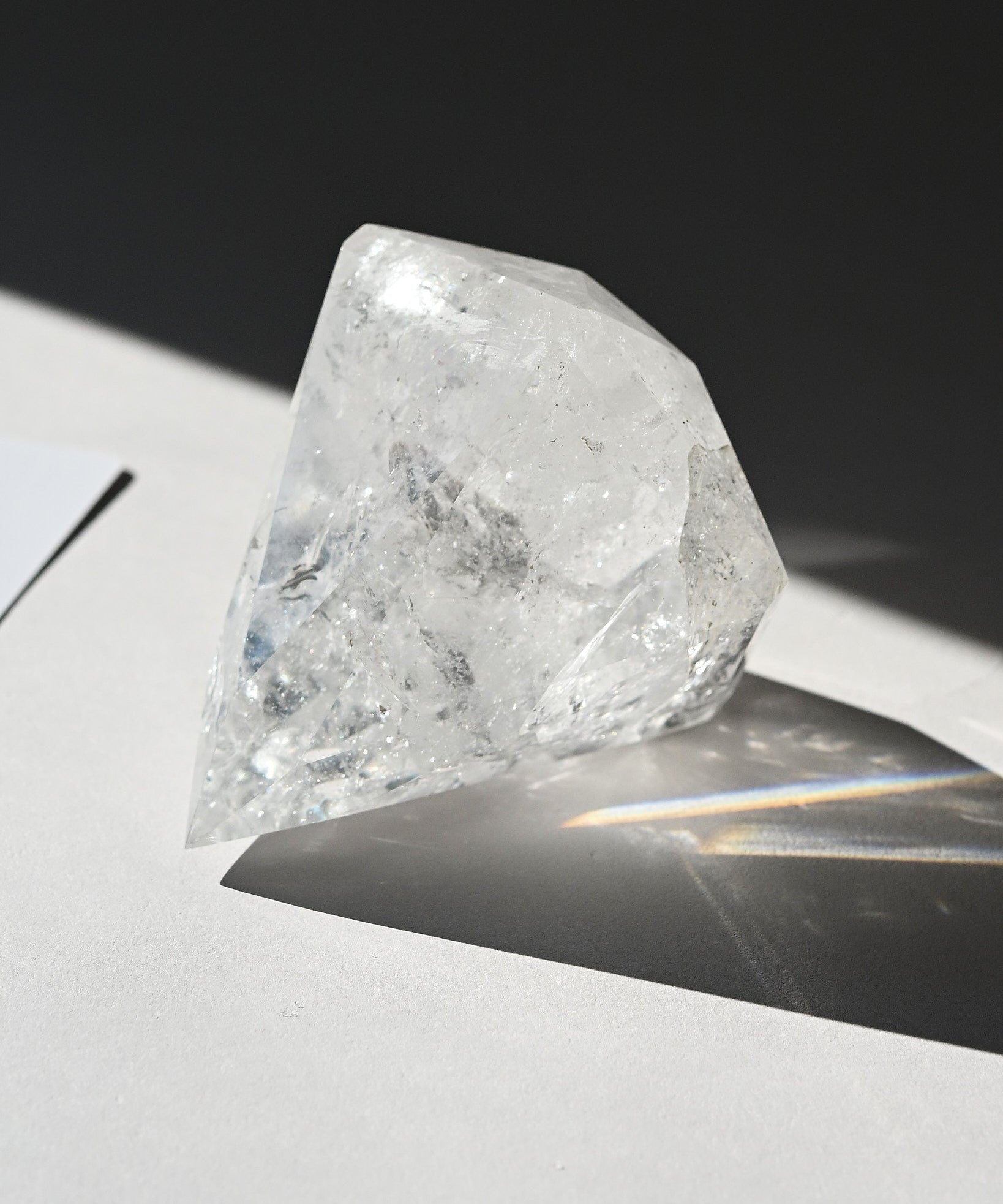 April Birthstone: Diamond, Clear Quartz Meaning, and Spiritual Clarity