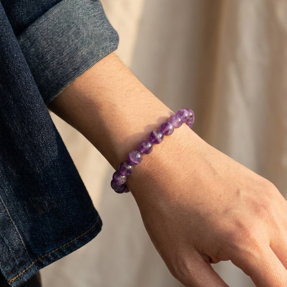 Crystal bracelets guide — how to choose, wear and stack gemstone bracelets