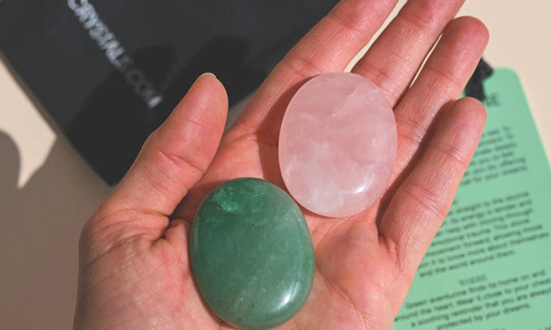 how to use crystal palm stones 