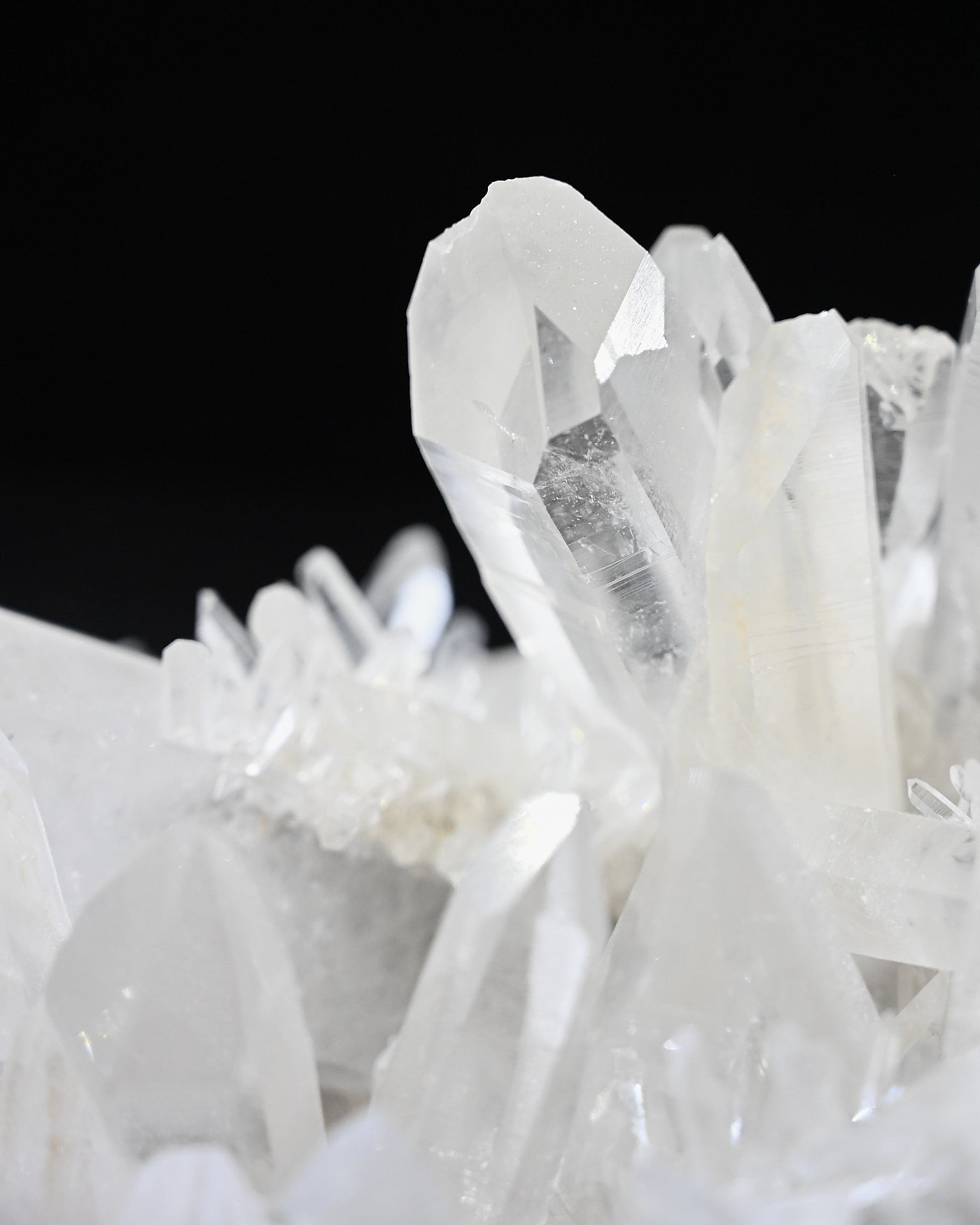 Arkansas Clear Quartz Statement Cluster 13.5 lbs — 14x7x6 in
