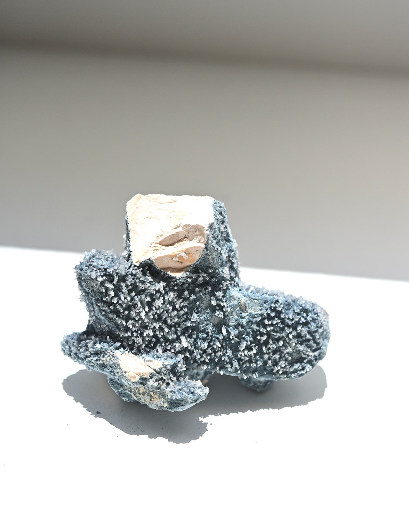 Foitite on Feldspar – Erongo Mountains, Namibia