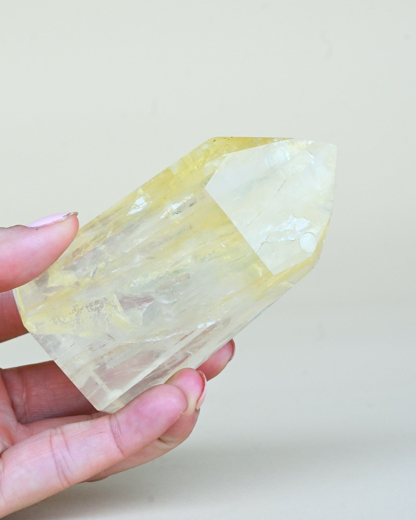 Golden Healer Quartz Point 237g
