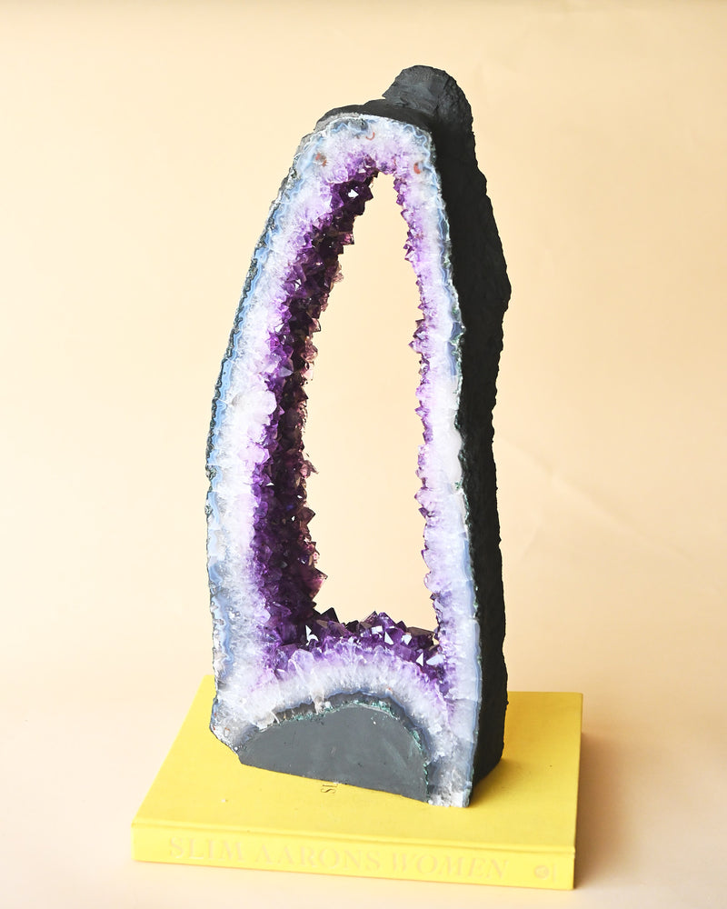 Statement Amethyst Cathedral 22.2lbs