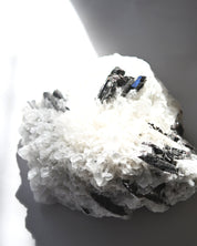 Hubnerite with Quartz 7.7lbs