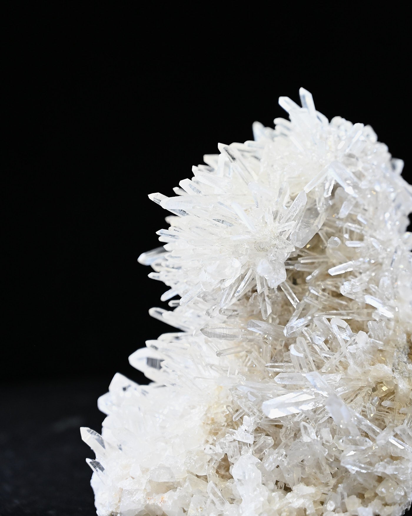 Arkansas Clear Quartz Cluster 3.7 lbs — 5x5x3 inches