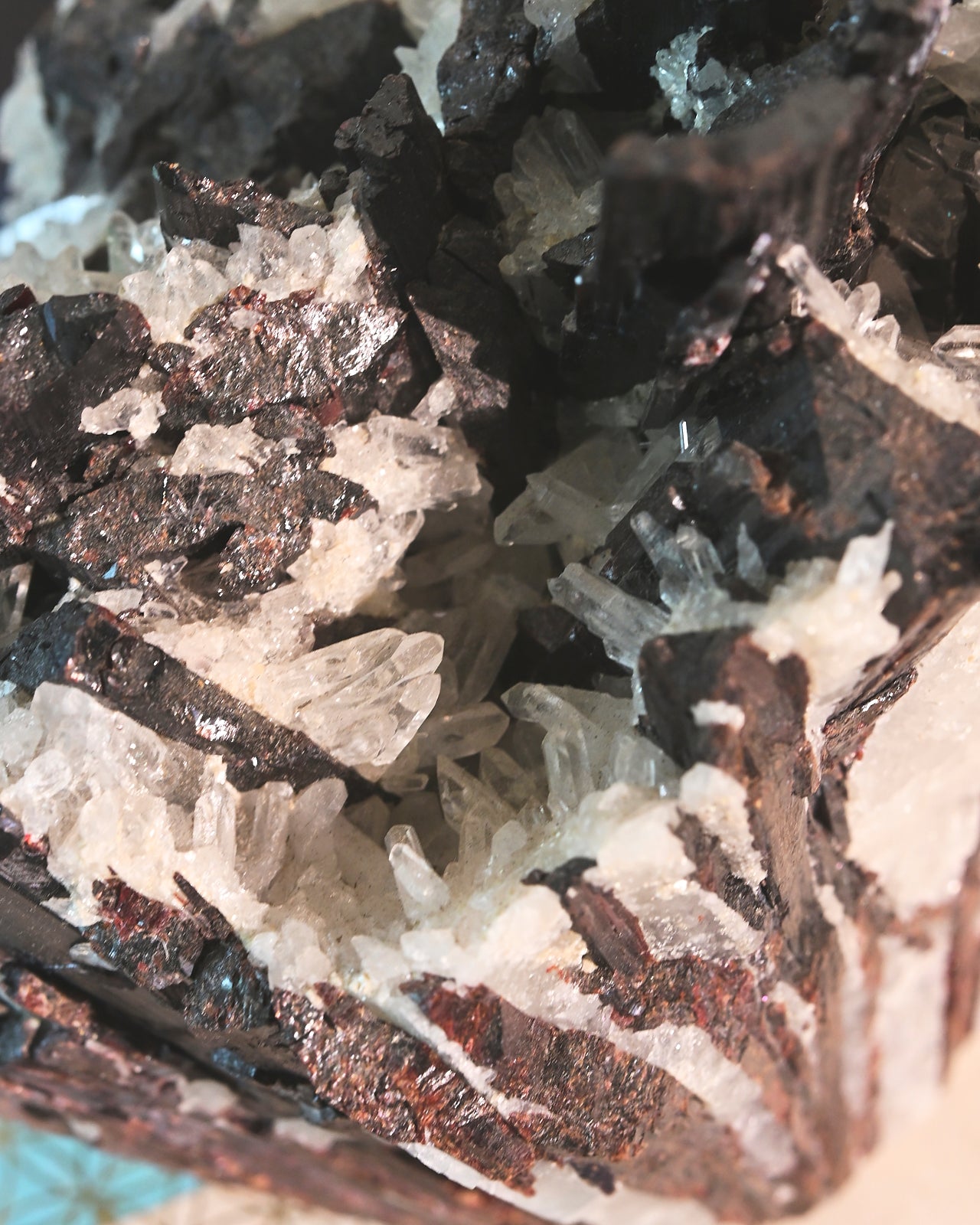 Hubnerite with Quartz 3.3lbs