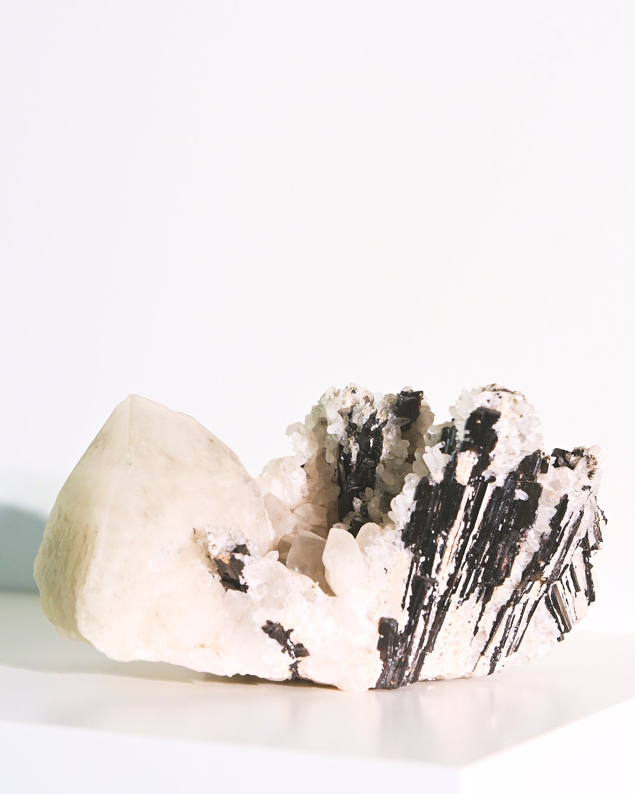 300--quartz--954--6x3x3--3555.jpg