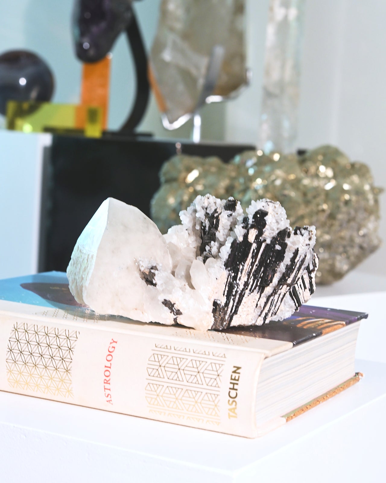 Hubnerite with Quartz 6 inch