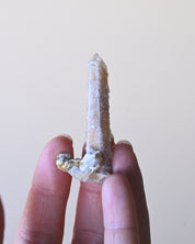Witches Finger Quartz – South Africa - clear quartz crystal rough natural side view