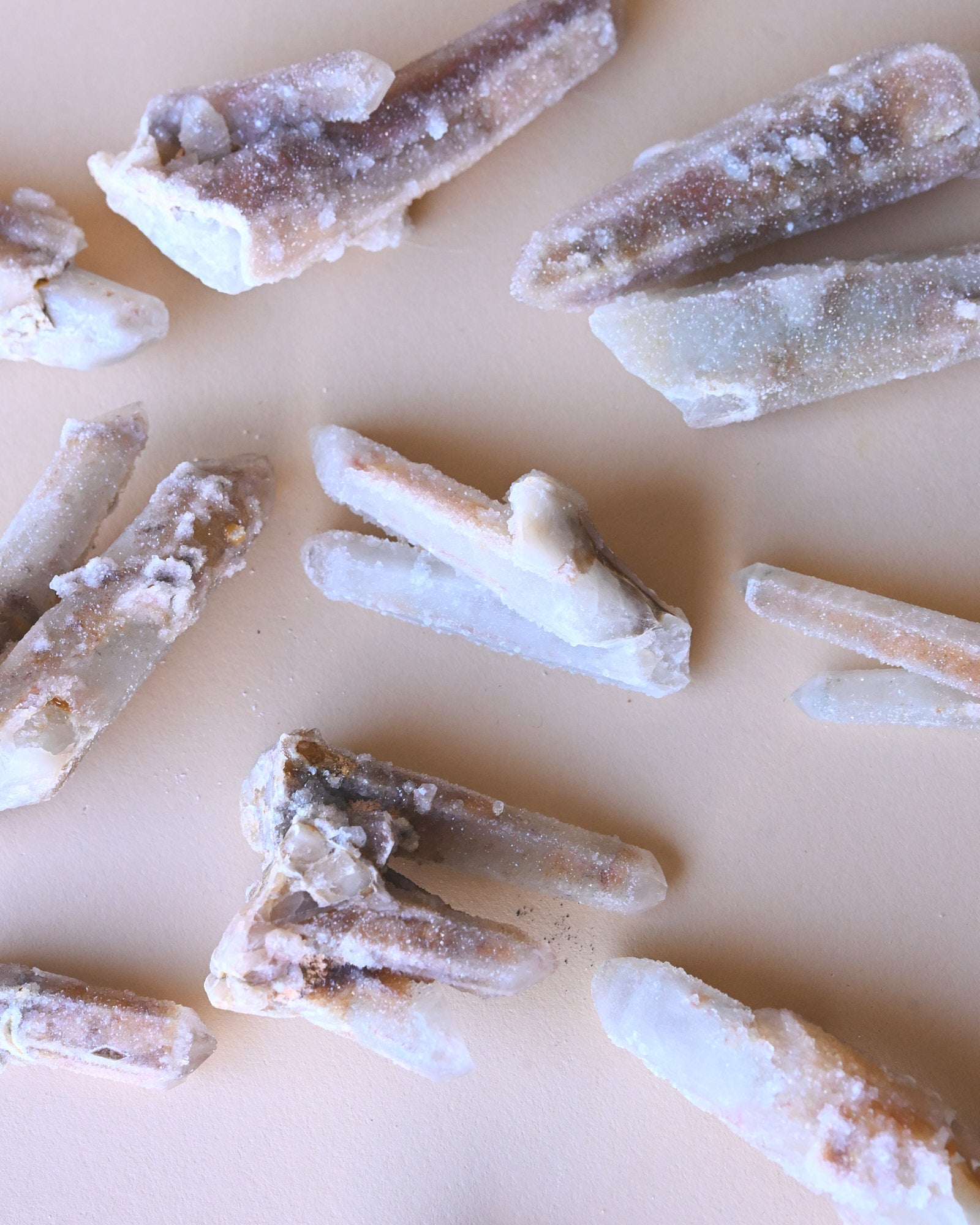 Witches Finger Quartz – South Africa - clear quartz crystal rough natural view 9