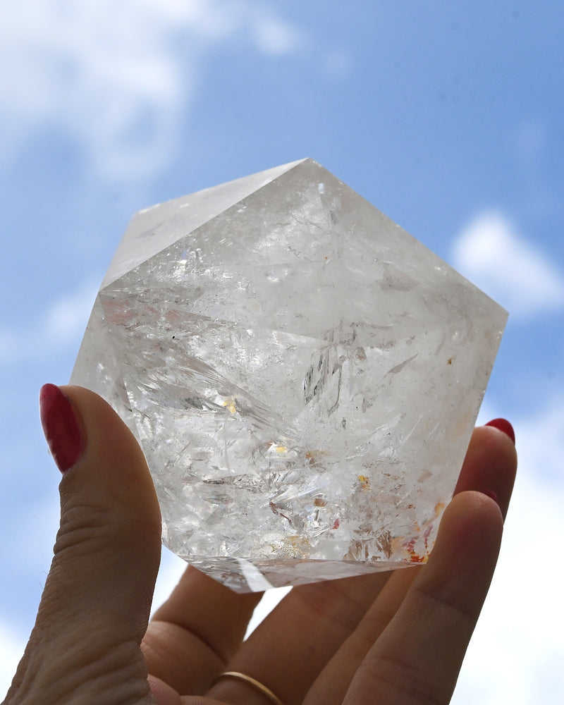 Geometric Quartz Form