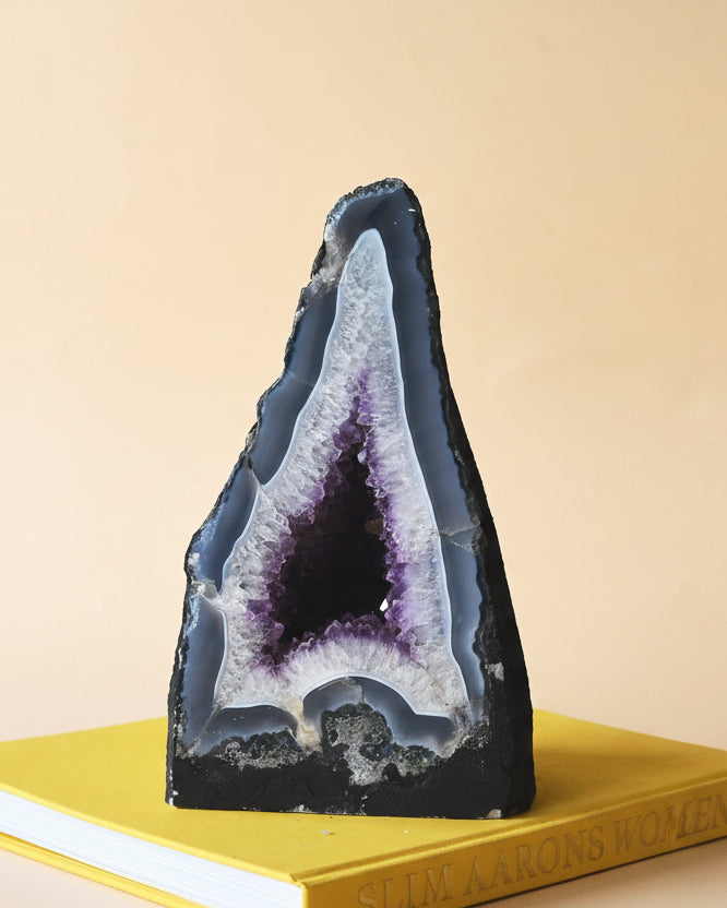 Amethyst Cathedral 14lbs - Image 1