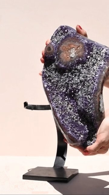 big amethyst crystal 
