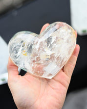 Clear Quartz Heart 1lb