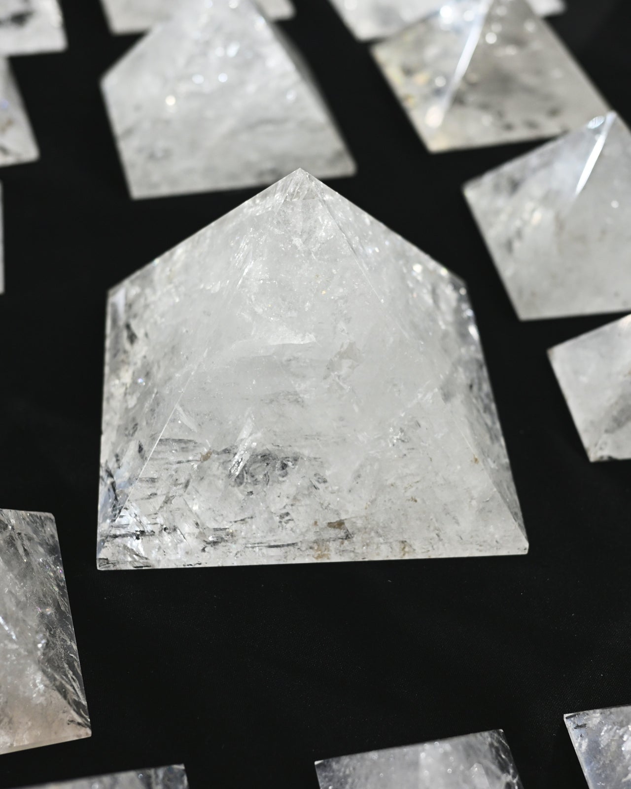XL Quartz Pyramid 6.6lbs