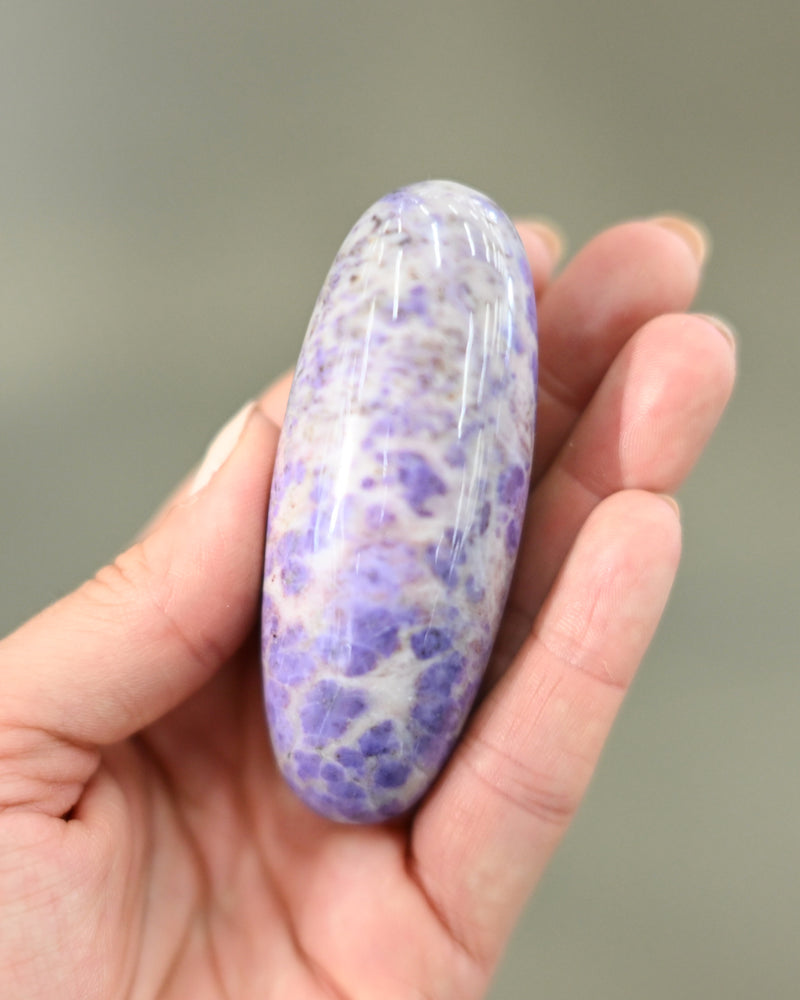 Rare Turkish Lavender Jade Shiva