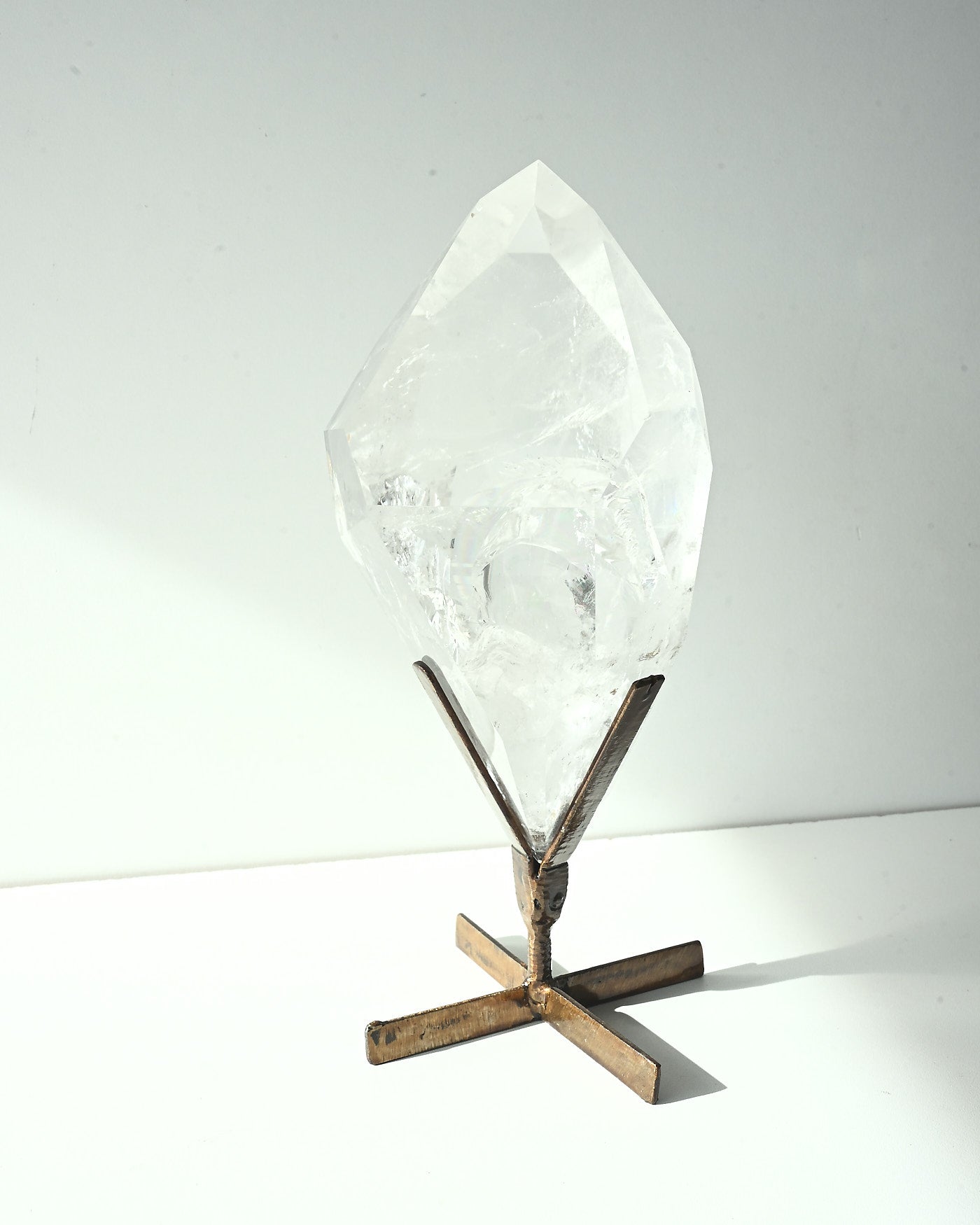 Clear Quartz on Stand 2kg