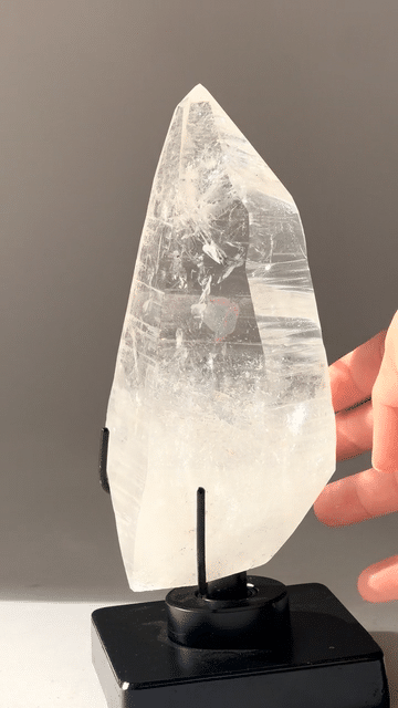 Lemurian Quartz on Stand 3lbs