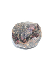 Statement Garnet Freeform 7.5lbs