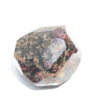 Statement Garnet Freeform 7.5lbs