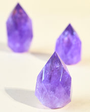 faceted amethyst point