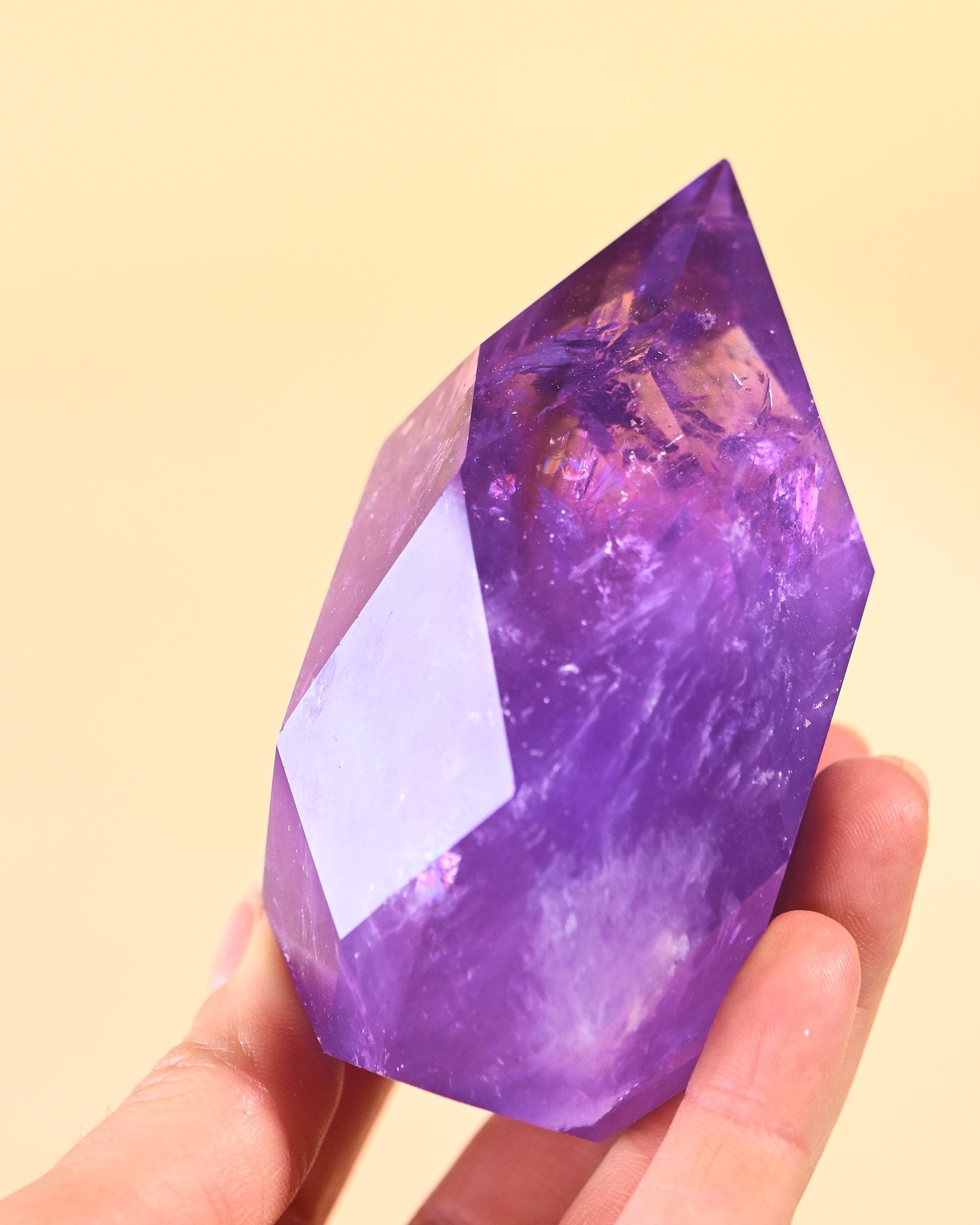 faceted amethyst point