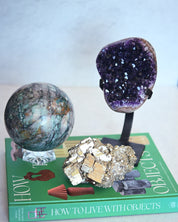 Statement mineral bundle with three collector specimens