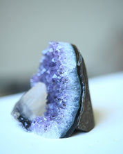 Amethyst Geode 182g