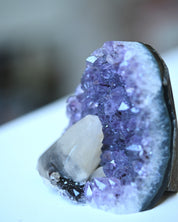 Amethyst Geode 182g
