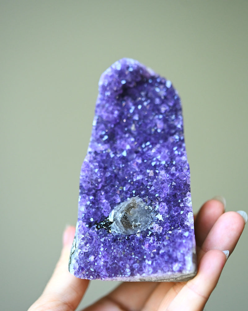 Amethyst Geode 426g