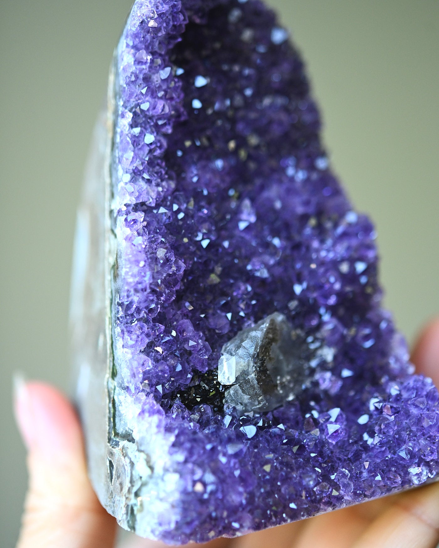 Amethyst Geode 426g