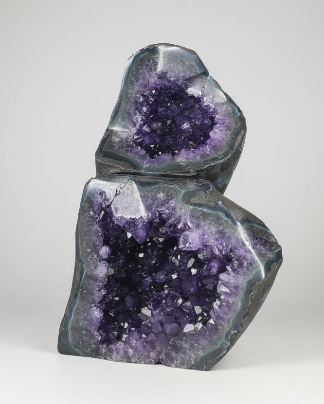 Amethyst Geode Form Uruguay (10.56 lb)