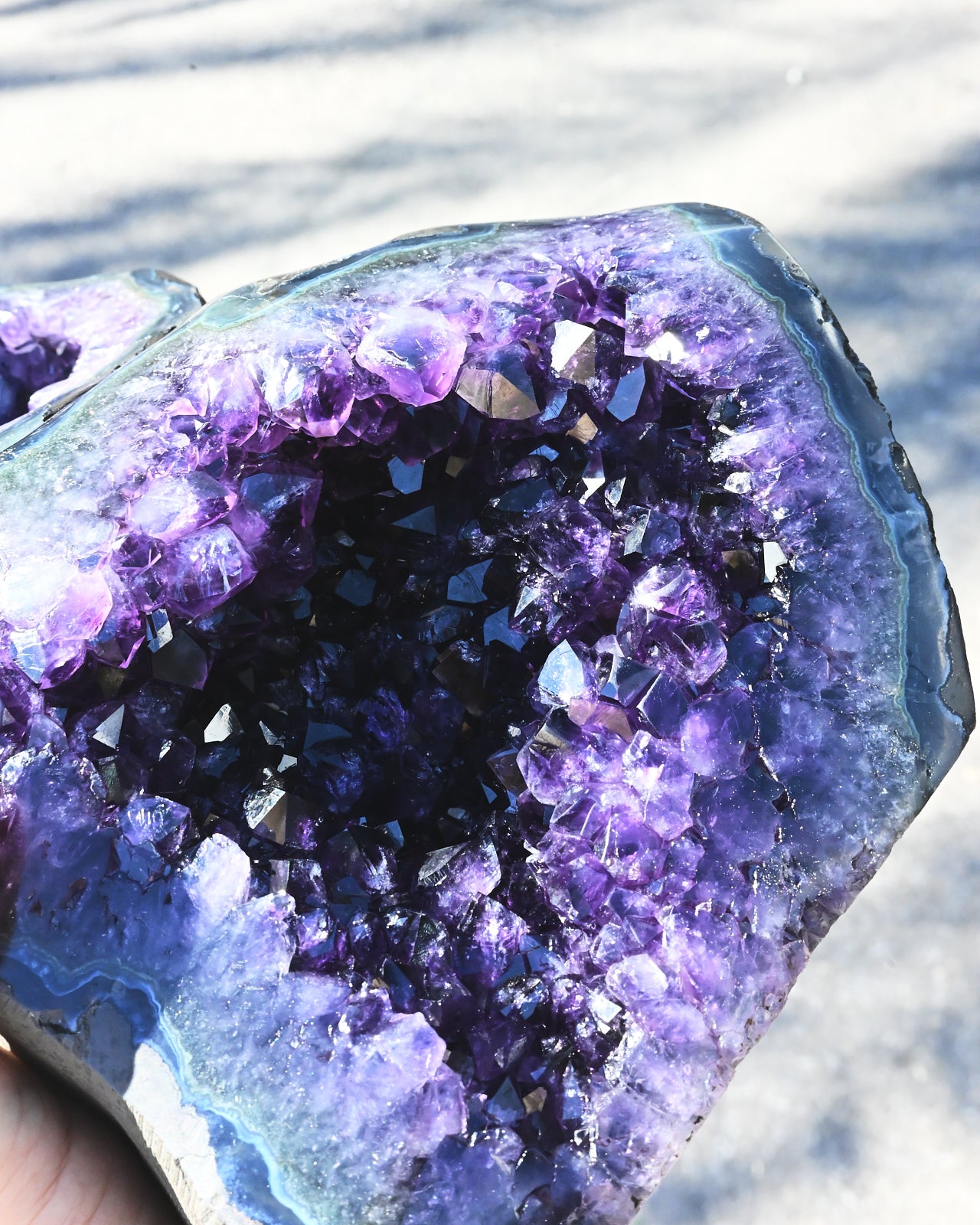 Amethyst Geode Form Uruguay (10.56 lb)
