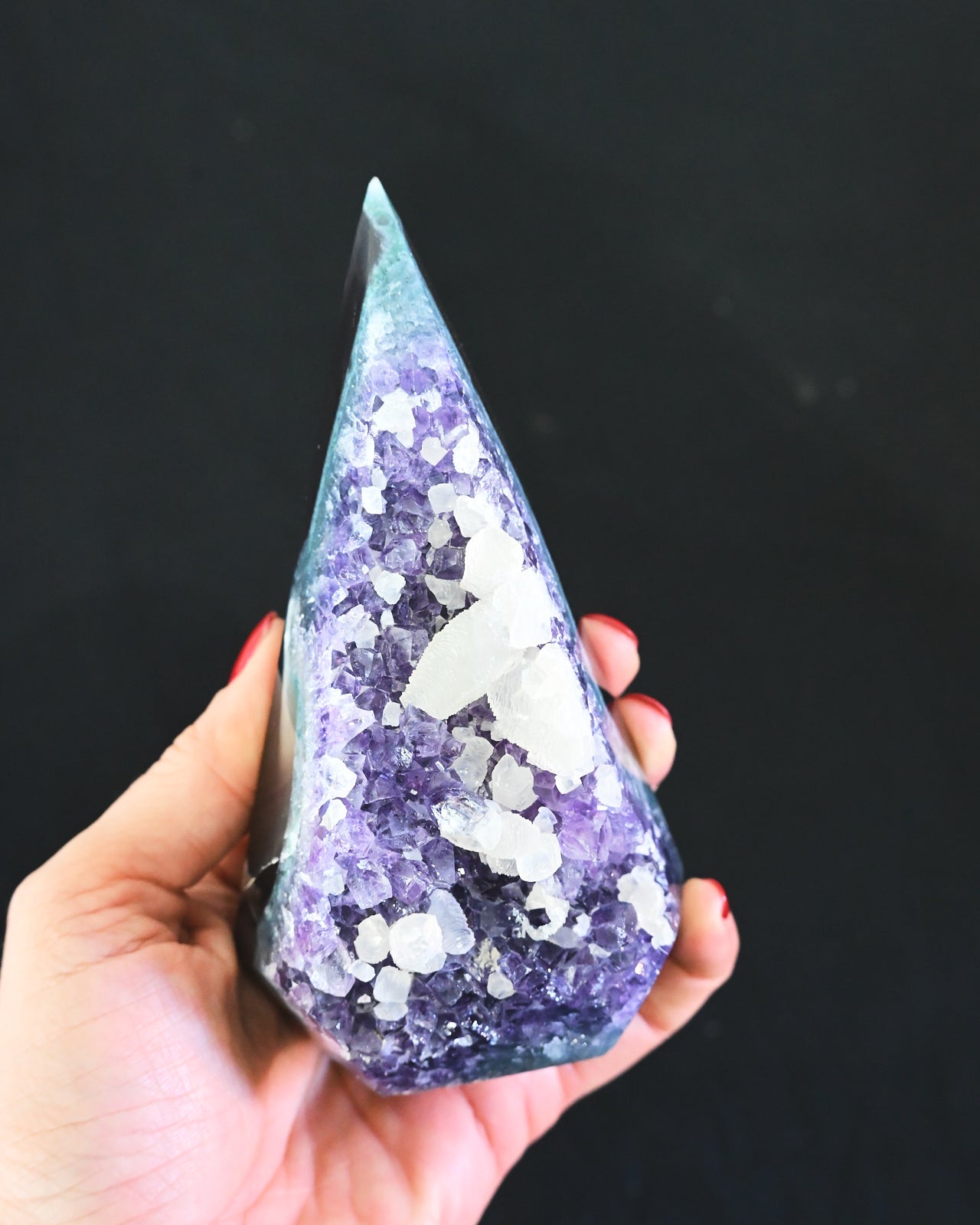 Amethyst Pyramid – Uruguay (1.08 lb)