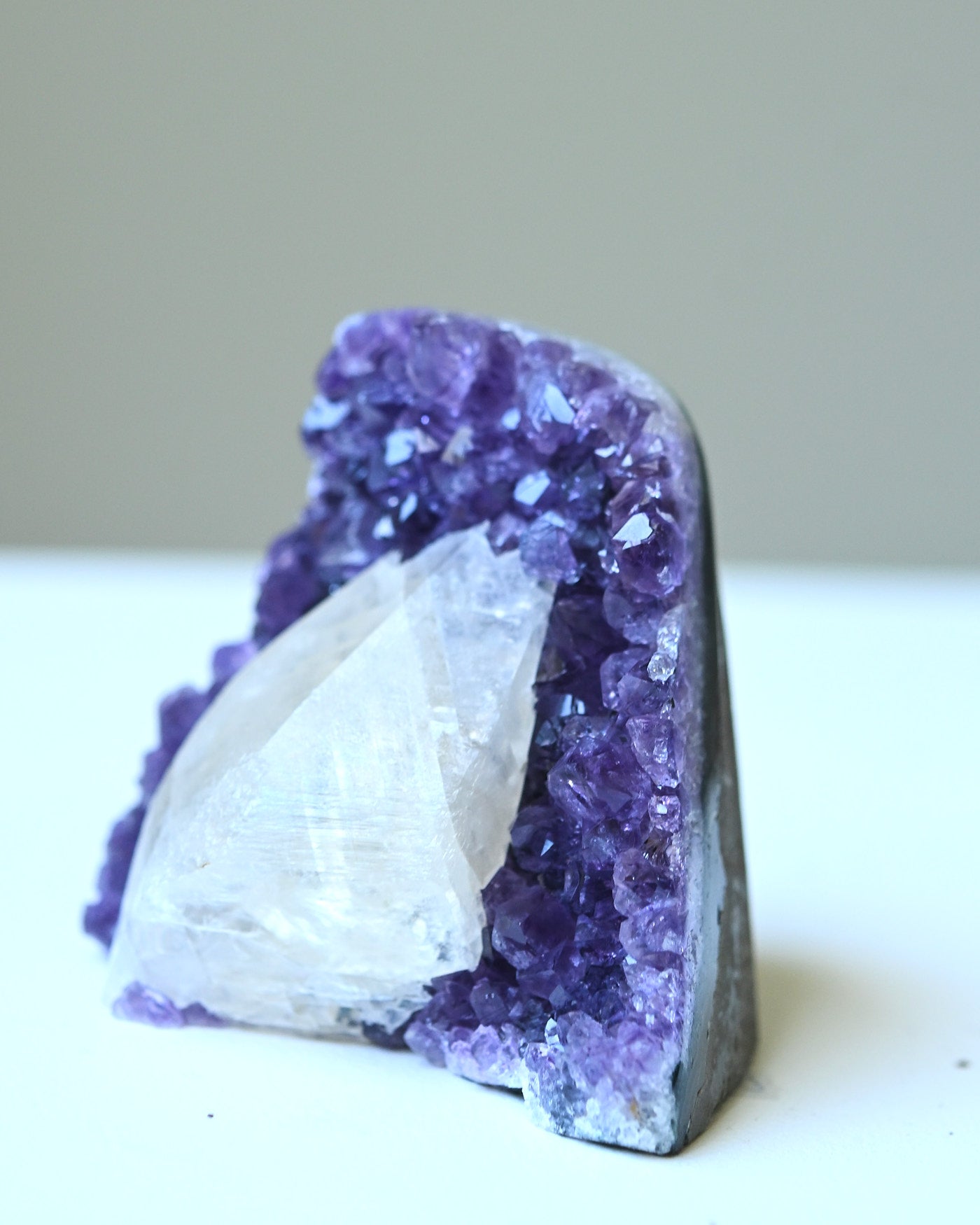 Amethyst Geode 280g