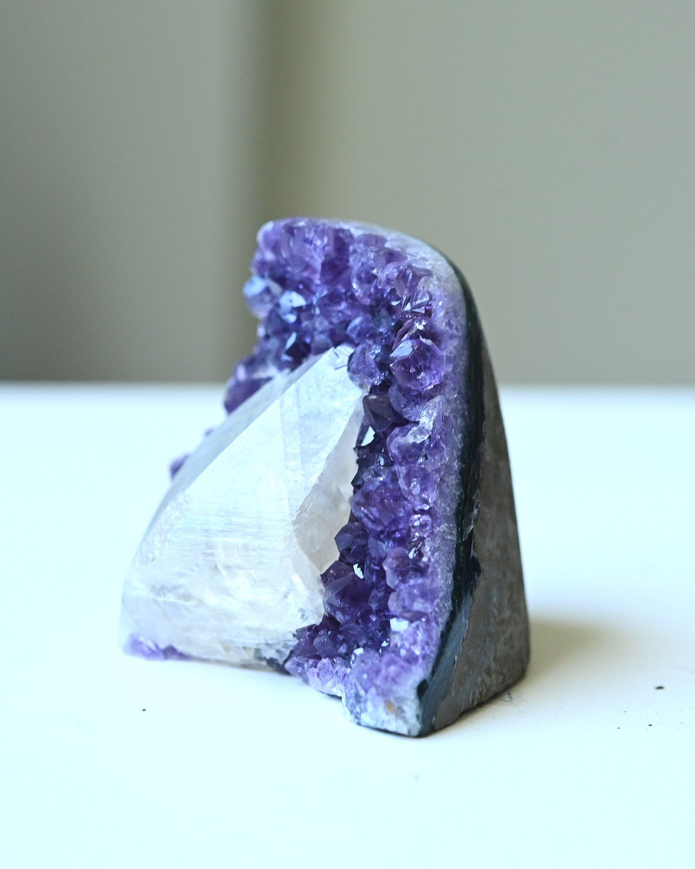 Amethyst Geode 280g