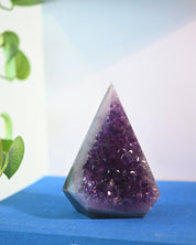 Amethyst Druzy Pyramid 5 inch